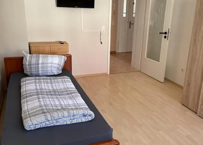Dkn-ihr Zuhause Auf Zeit In - Voll Moebliert - Naehe Hauptbahnhof Apartment Leipzig